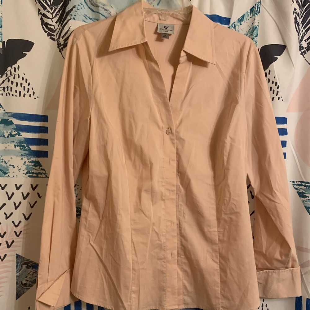Long sleeve peach color top